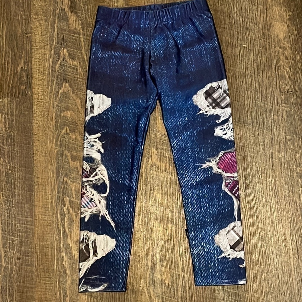 Terez Girl’s Leggings Denim/Distressed Fabric Print Size Small